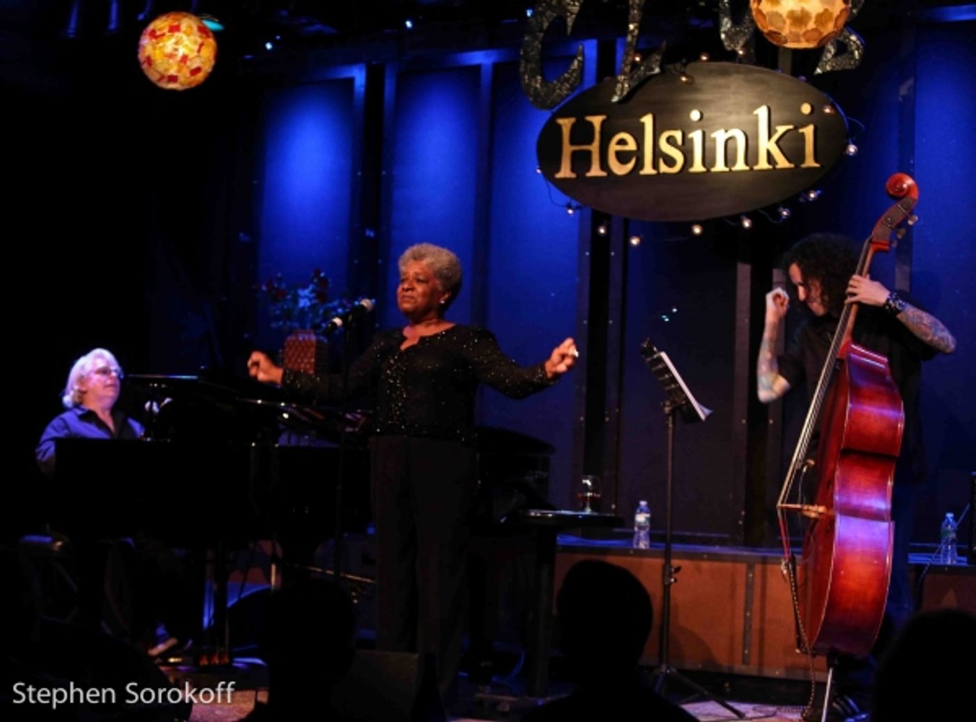 Photo Coverage: Terri White Plays Helsinki Hudson  Image