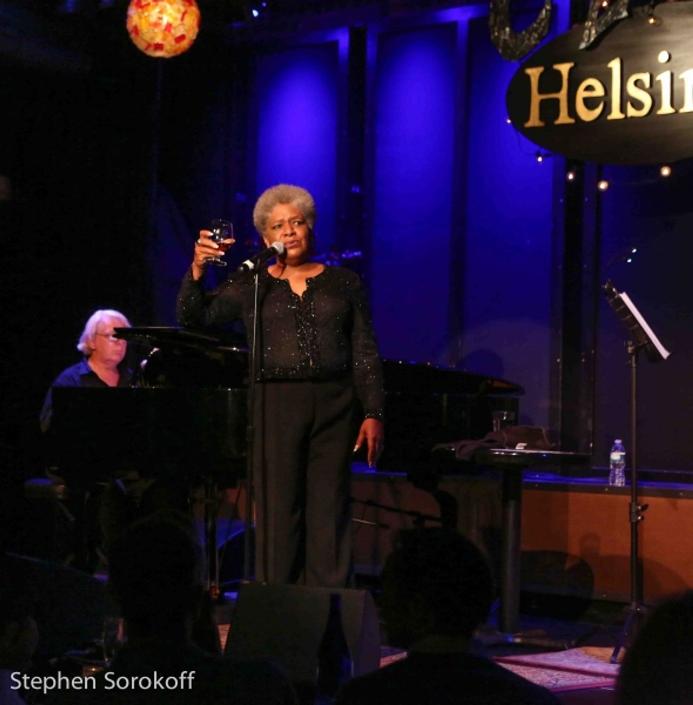Photo Coverage: Terri White Plays Helsinki Hudson  Image