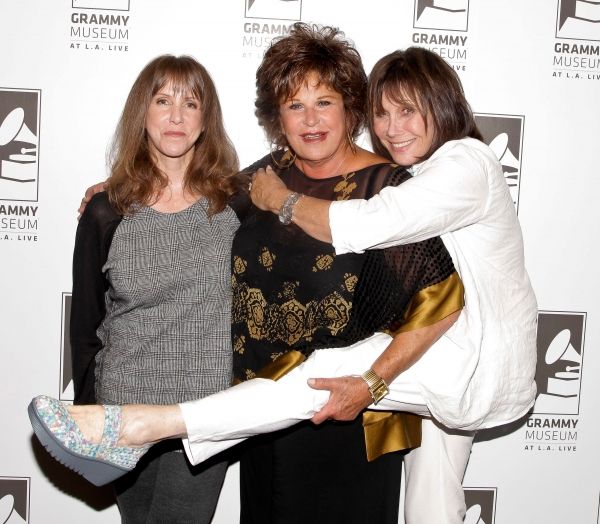 Laraine Newman and Lainie Kazan and Michelle Lee Photo