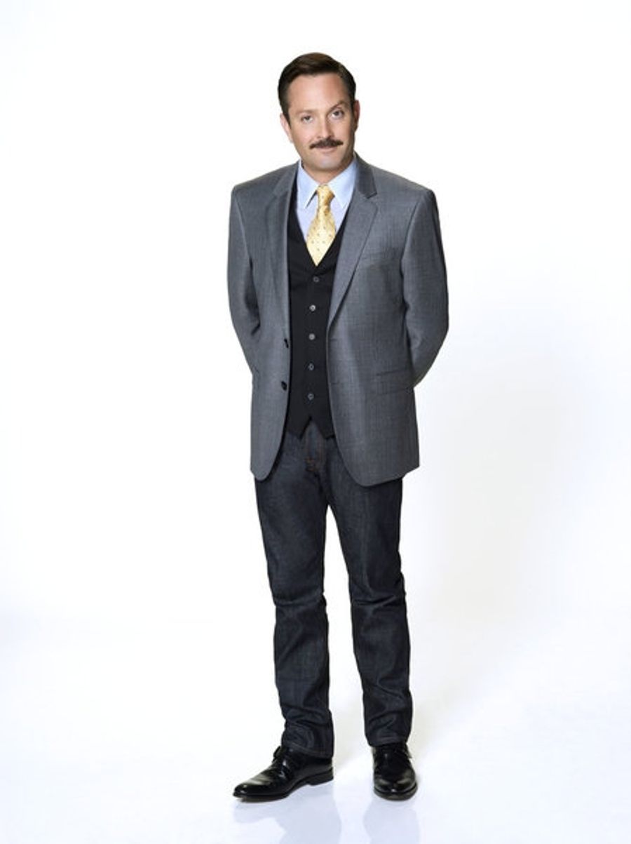 Photo Flash: Cast Shots for NBC's New Comedy SEAN SAVES THE WORLD Image