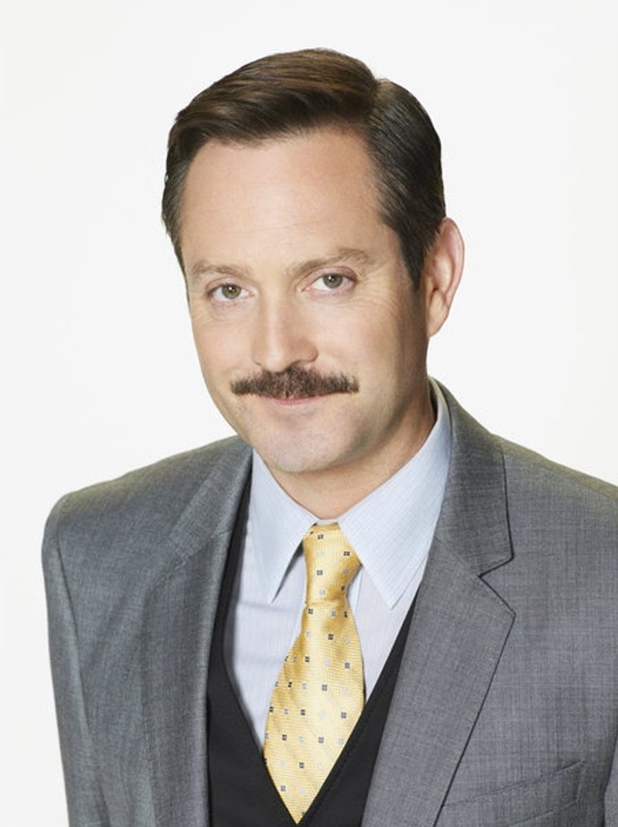 Photo Flash: Cast Shots for NBC's New Comedy SEAN SAVES THE WORLD Image