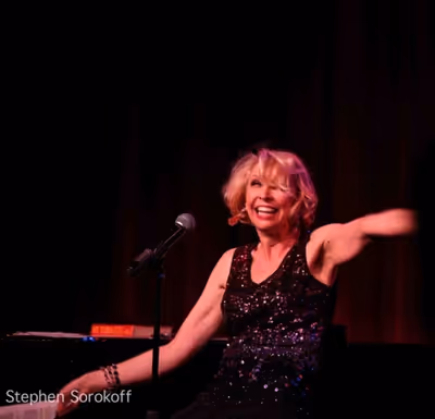 Julie Halston Photo