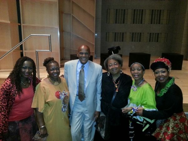 Brenda Fair, Debbie Carter, Harry Belafonte, DiDi Sims, Thuli Dumakude, Judith Mutung Photo