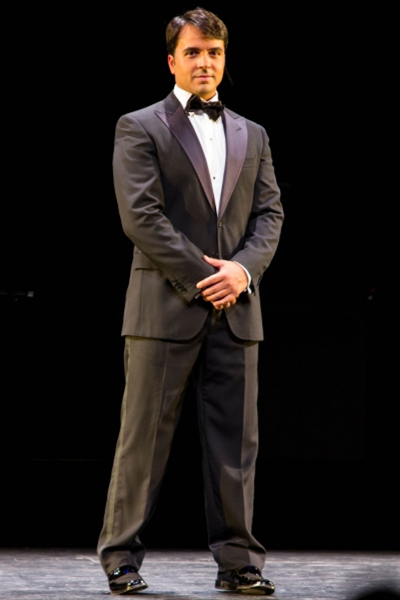 Photo Coverage: FOREVER TANGO's Luis Fonsi Meets the Press!  Image