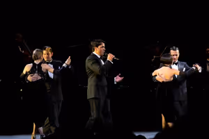 Luis Fonsi and the cast of FOREVER TANGO @ BroadwayWorld Luis Fonsi and the cast of FOREVER TANGO Photo