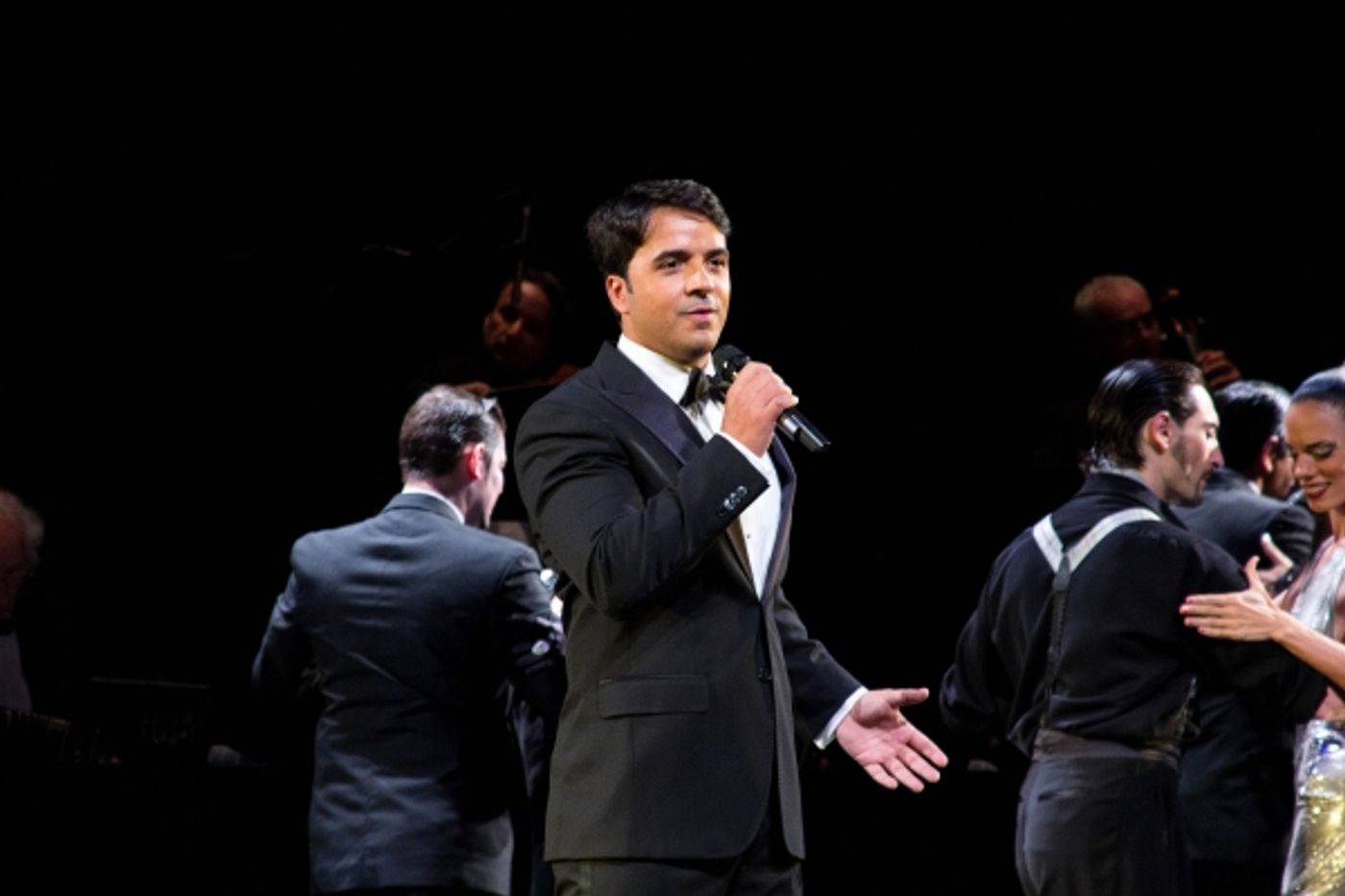 Photo Coverage: Luis Fonsi Celebrates First Night in FOREVER TANGO!  Image
