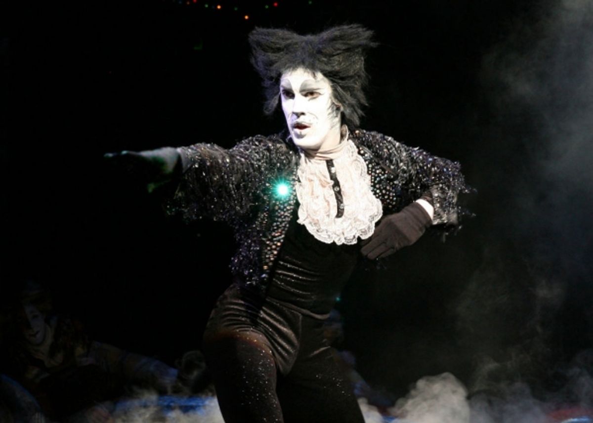 Ryan Koss (Mistoffellees) at 