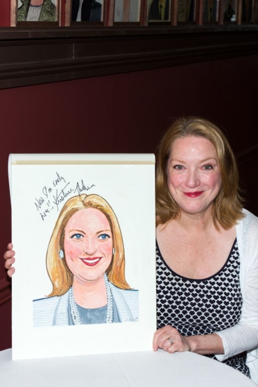Photo Coverage: Kristine Nielsen Gets Surprise Portrait at Sardi's Image