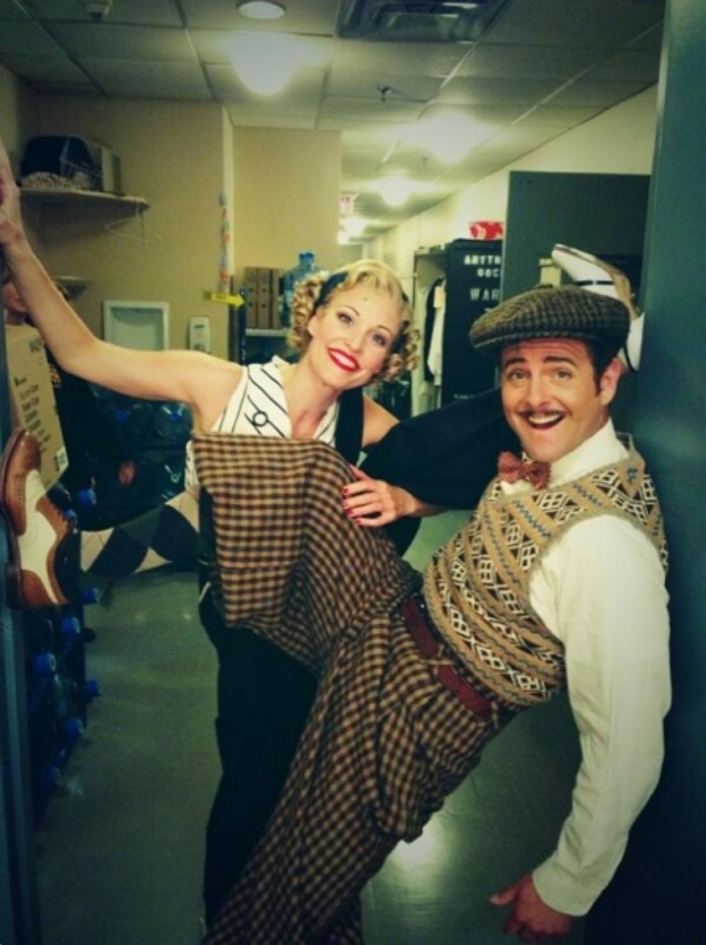 Photo Flash: Saturday Intermission Pics, Aug 24 - It's Hat Day at SOUL DOCTOR, ANYTHING GOES Ends in Toronto and More! Image
