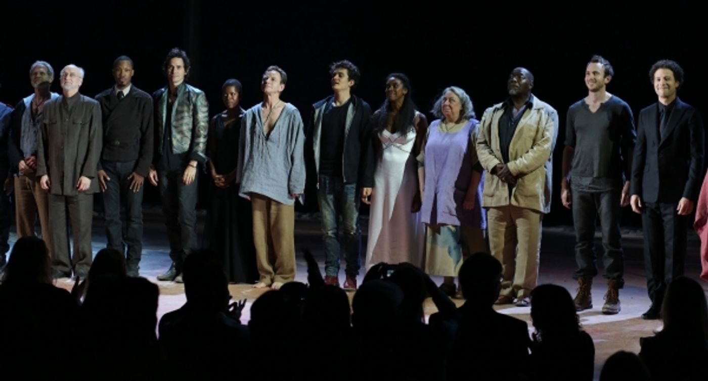 Photo Coverage: Orlando Bloom & Condola Rashad Take First Bows in ROMEO AND JULIET Image