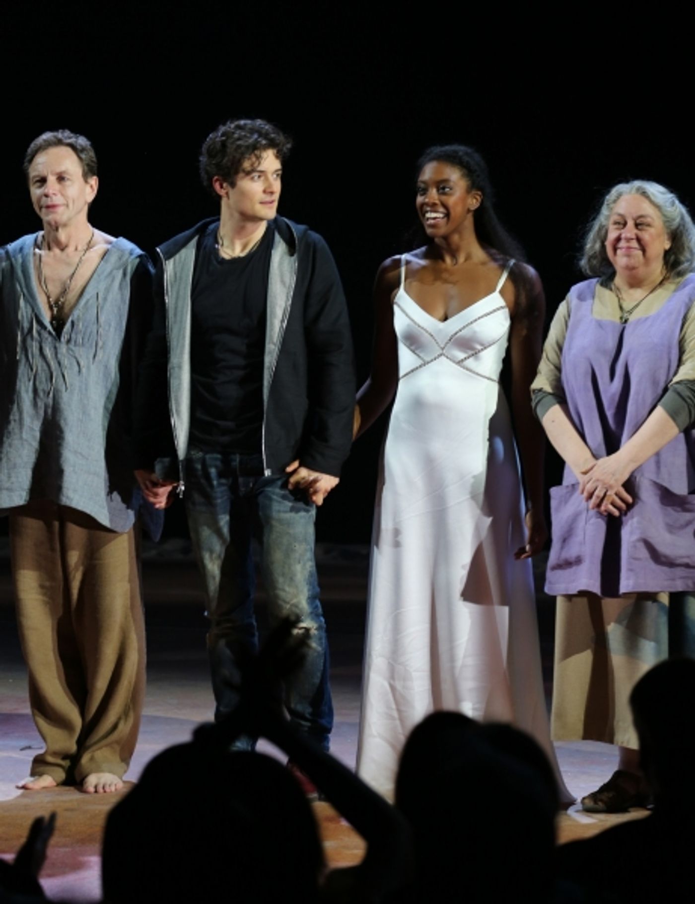 Photo Coverage: Orlando Bloom & Condola Rashad Take First Bows in ROMEO AND JULIET Image