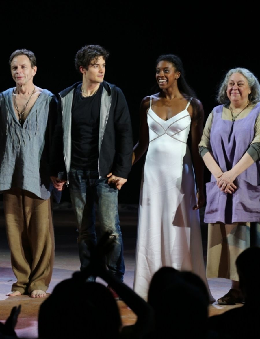 Photo Coverage: Orlando Bloom & Condola Rashad Take First Bows in ROMEO AND JULIET Image