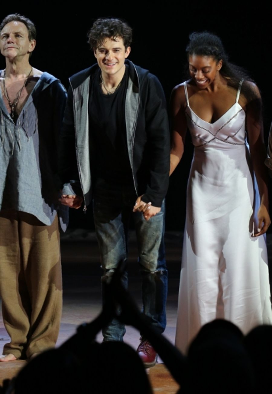 Photo Coverage: Orlando Bloom & Condola Rashad Take First Bows in ROMEO AND JULIET Image