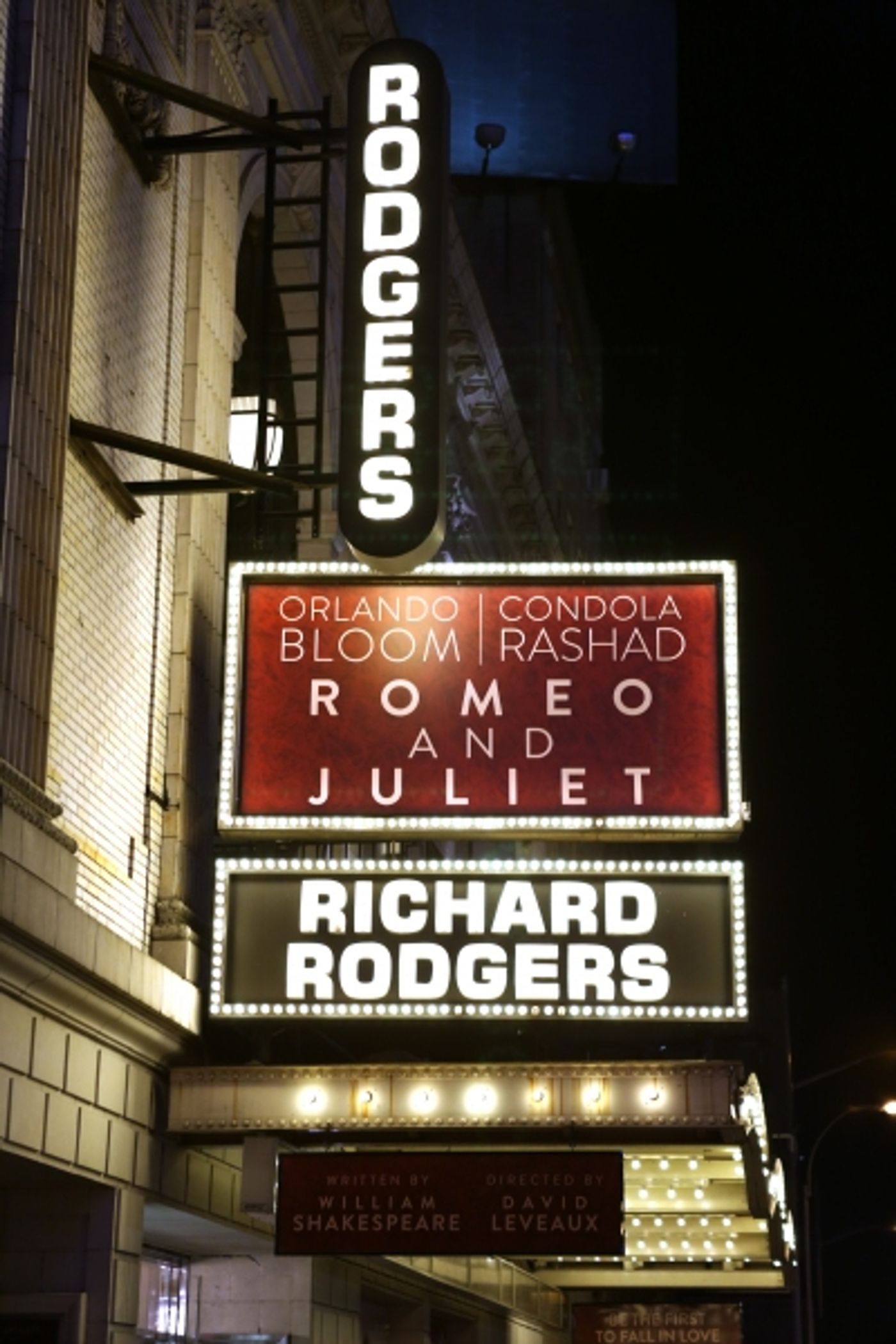 Photo Coverage: Orlando Bloom & Condola Rashad Take First Bows in ROMEO AND JULIET Image