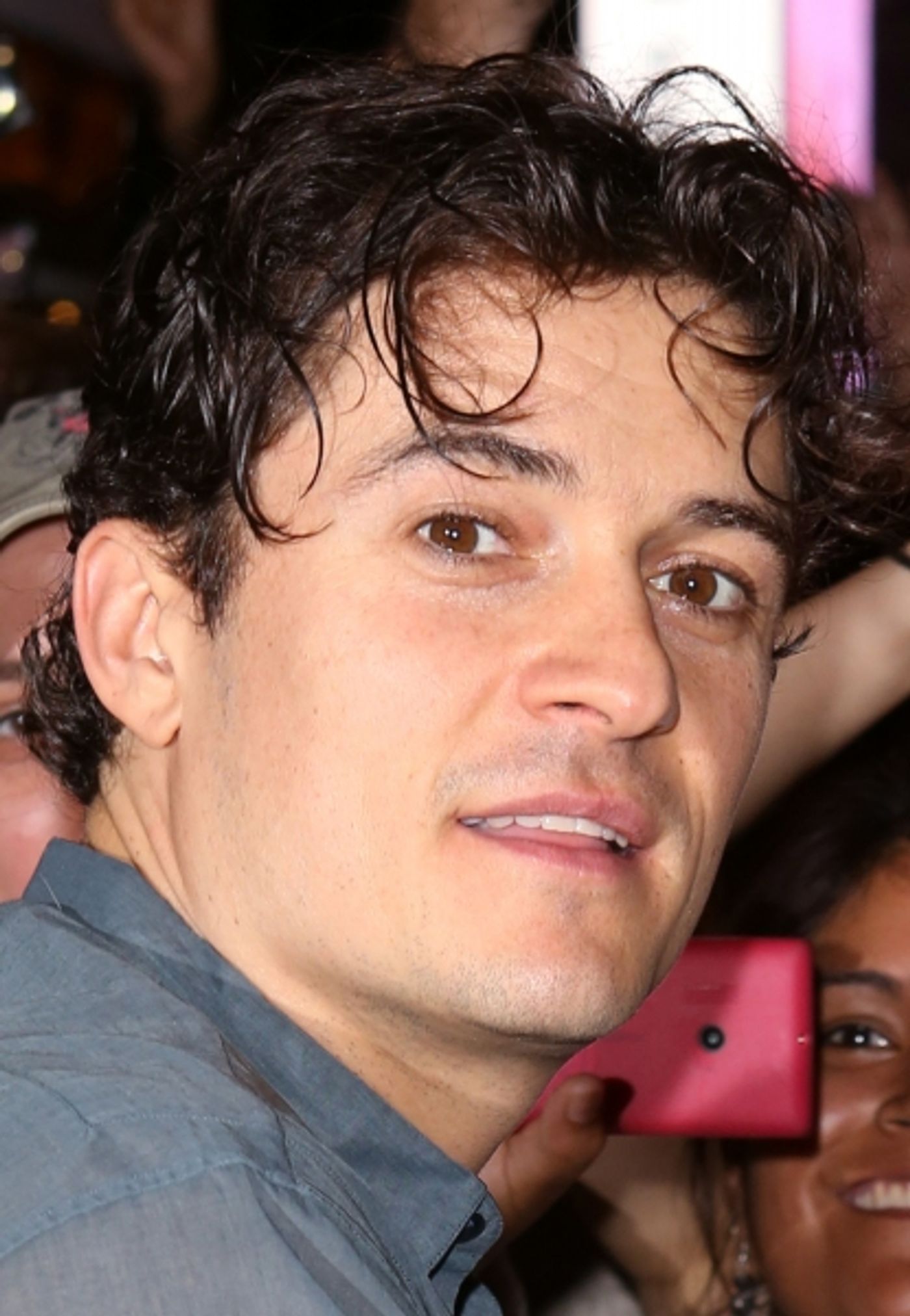Photo Coverage: Orlando Bloom, Condola Rashad & More Meet Fans at ROMEO & JULIET Stage Door Following First Preview  Image