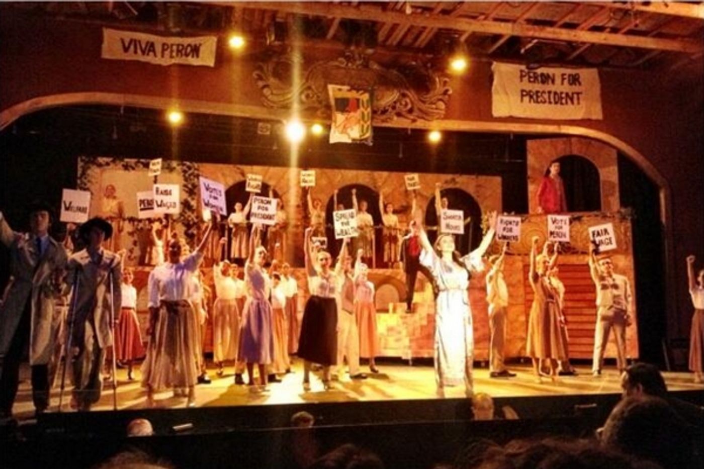 Photo Flash: Saturday Intermission Pics, August 24 - Part 2 - MATILDA's Lesli Margherita Takes a Crack at 'Candy Crush'; Plus THE LION KING National Tour, CATS & More!  Image