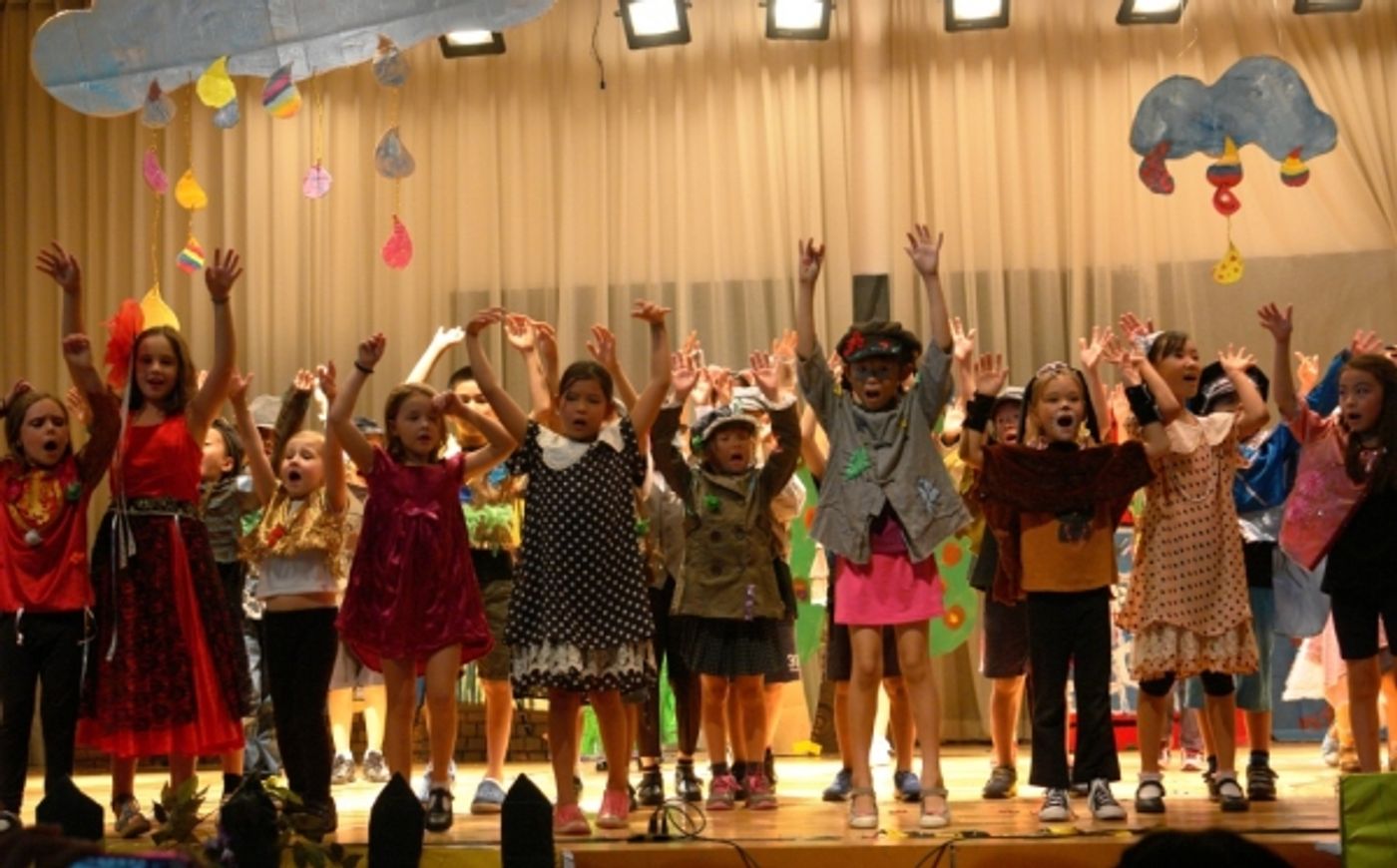 Photo Flash: Beijing Playhouse Academy of Performing Arts' OLIVER TWIST  Image