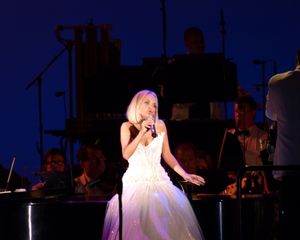 Kristin Chenoweth @ BroadwayWorld Kristin Chenoweth Photo