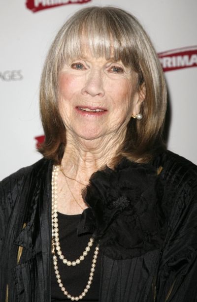 Julie Harris  Photo