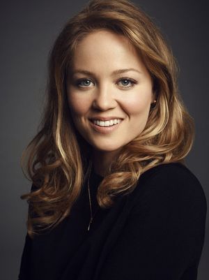 PARENTHOOD -- Season: 5 -- Pictured: Erika Christensen as Julia Braverman-Graham -- (Photo by: Joe Pugliese/NBC) @ BroadwayWorld PARENTHOOD -- Season: 5 -- Pictured: Erika Christensen as Julia Braverman-Graham -- ( Photo