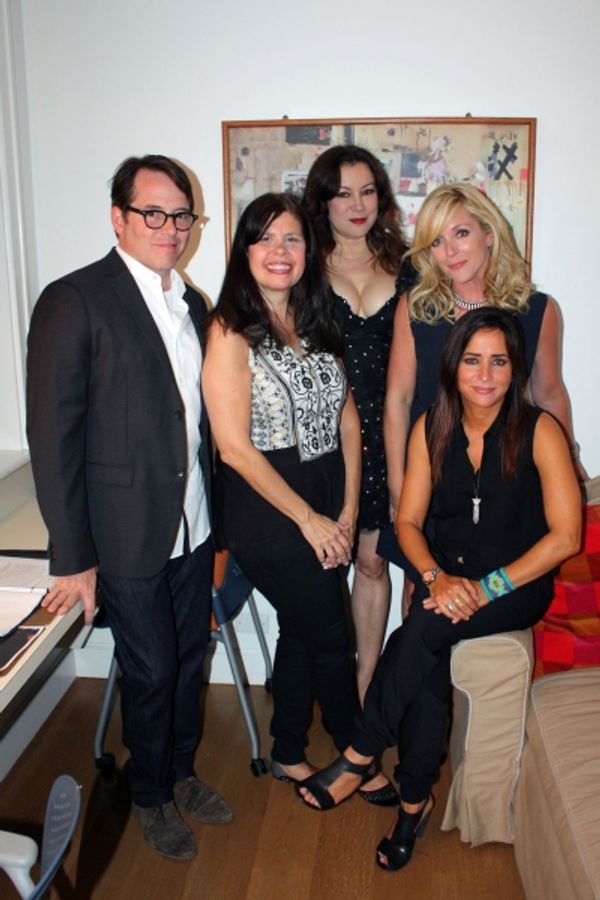 Matthew Broderick, Dayle Reyfel, Jennifer Tilly,   Jane Krakowski, Pamela Adlon Photo