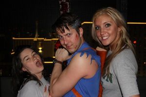 Stars of EVIL DEAD on the pool deck of Binion''s at the Las Vegas Paracon ''Abduction Photo