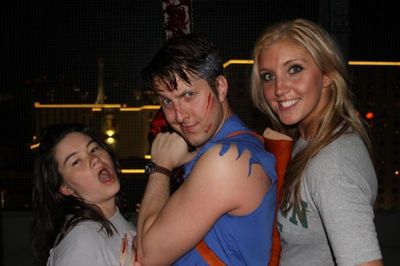 Stars of EVIL DEAD on the pool deck of Binion''s at the Las Vegas Paracon ''Abduction Photo