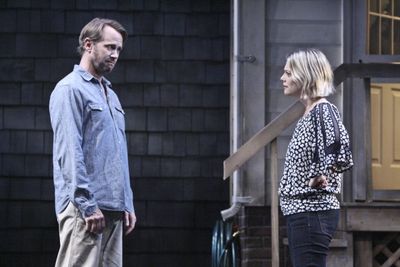 Lee Tergesen and Kellie Overbey Photo