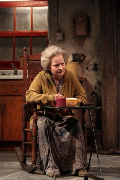 Sarah Marshall as Mag Folan  Photo