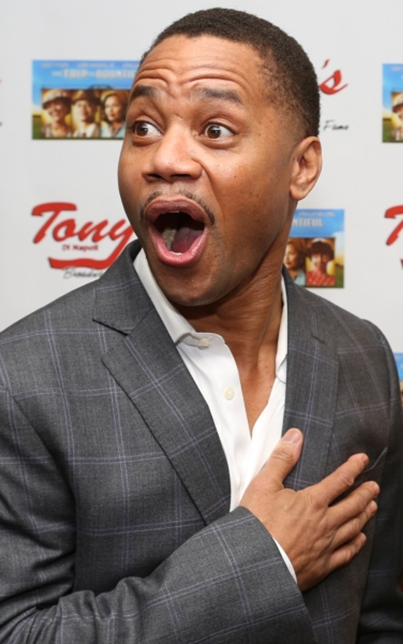 Photo Coverage: Cuba Gooding Jr. Unveils Portrait at Tony Di Napoli's  Image