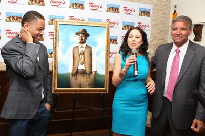 Cuba Gooding Jr., Valerie Smaldone and Bruce Dimpflmaier  Photo