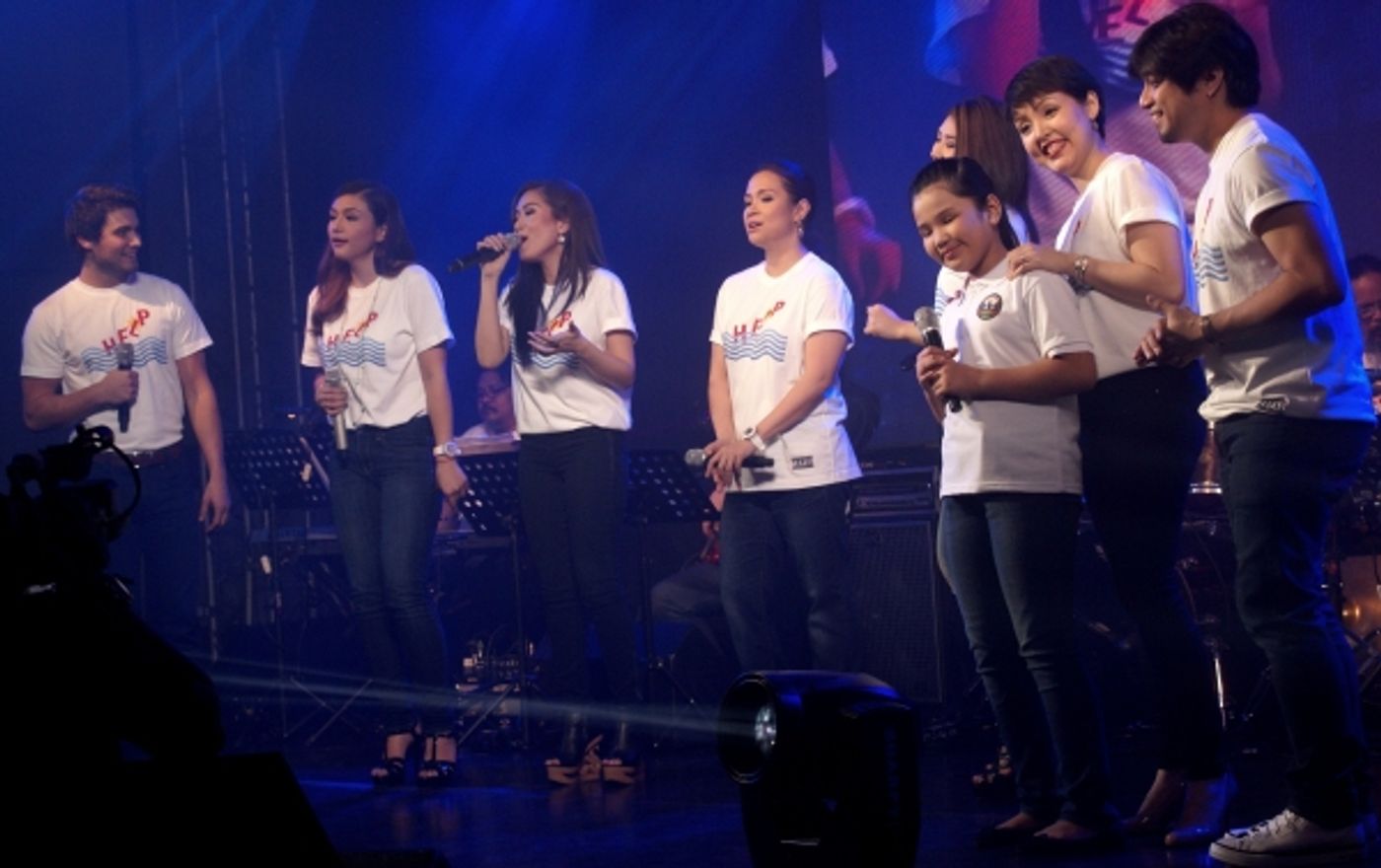 Photo Coverage: Salonga, Geronimo, Go Lead Concert for Philippine Typhoon Victims Image