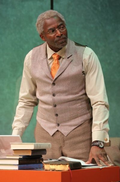 Carl Lumbly Photo