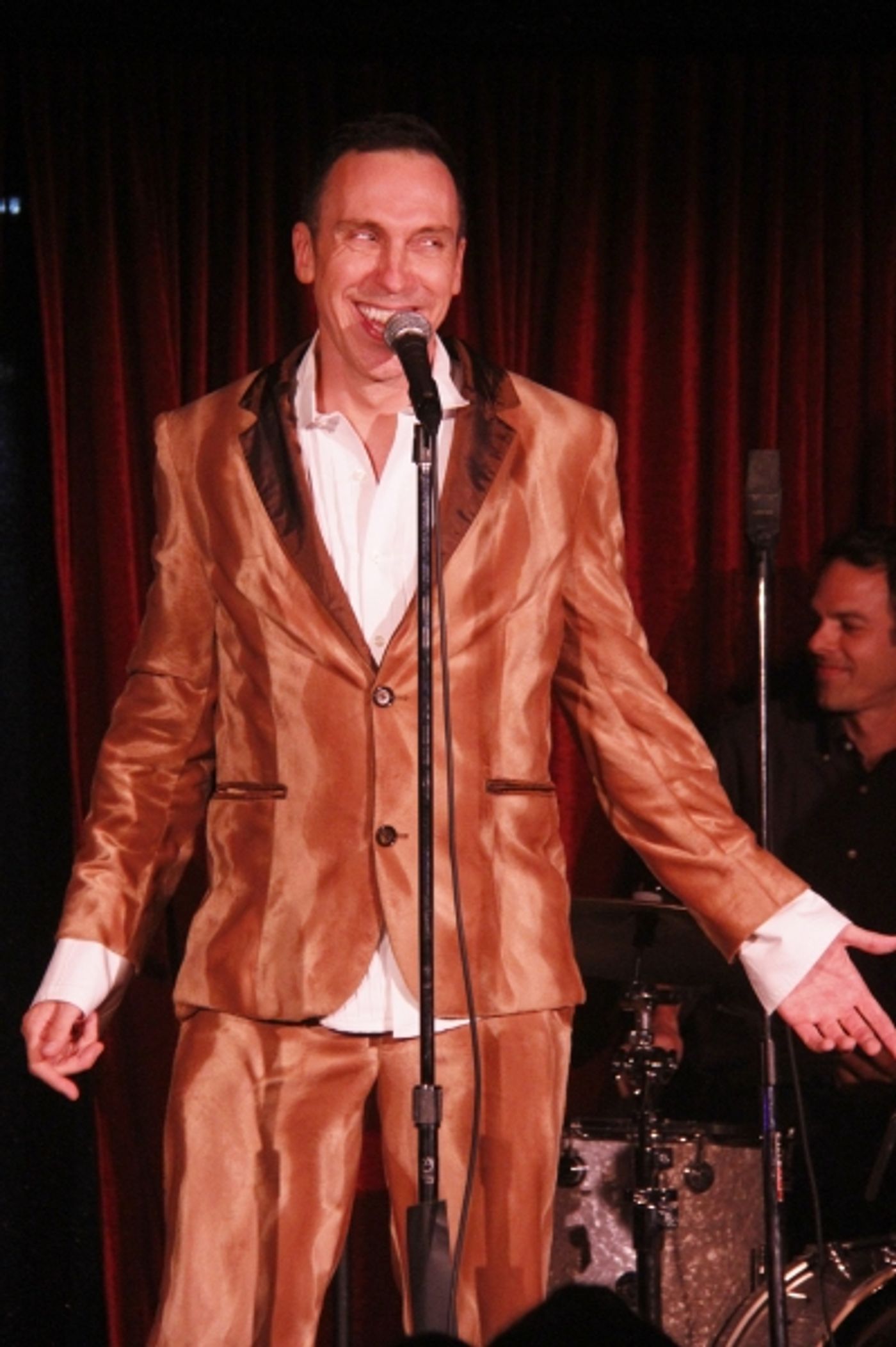 Photo Flash: Carol Channing Charms Fire Island Image