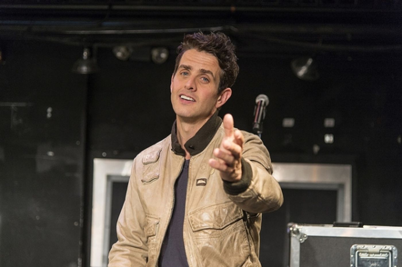 Photo Flash: First Look at Joey McIntyre in THE KID at Garner Galleria Theatre  Image