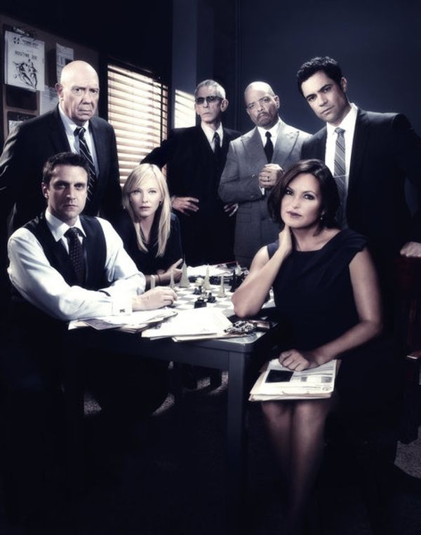 Raul Esparza, Dann Florek, Kelli Giddish, Richard Belzer, ICE-T, Mariska Hargitay, Da Photo