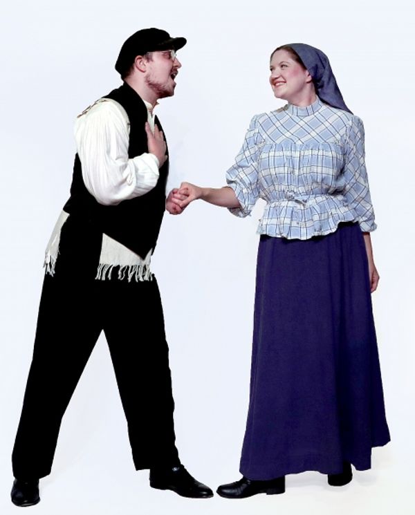 Shawn Smith Jones is Motel the Tailor and Marie Schmidt is Tzeitel Photo