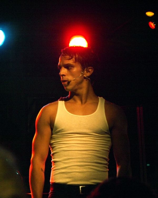 Derek Ferguson Photo