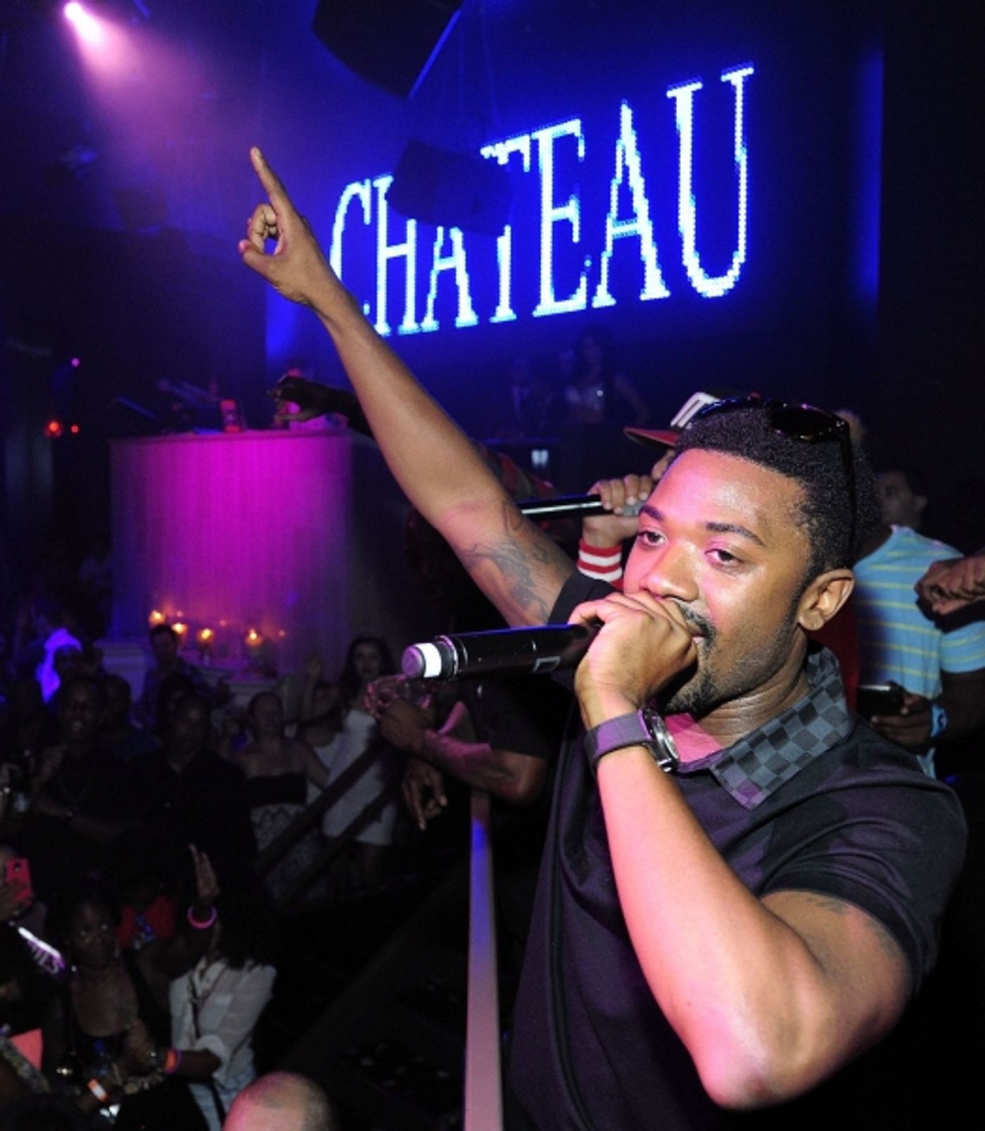 Photo Flash: Ray J Hosts Labor Day Weekend Celebratio at Chateau Nighclub & Gardens, 8/30 Image