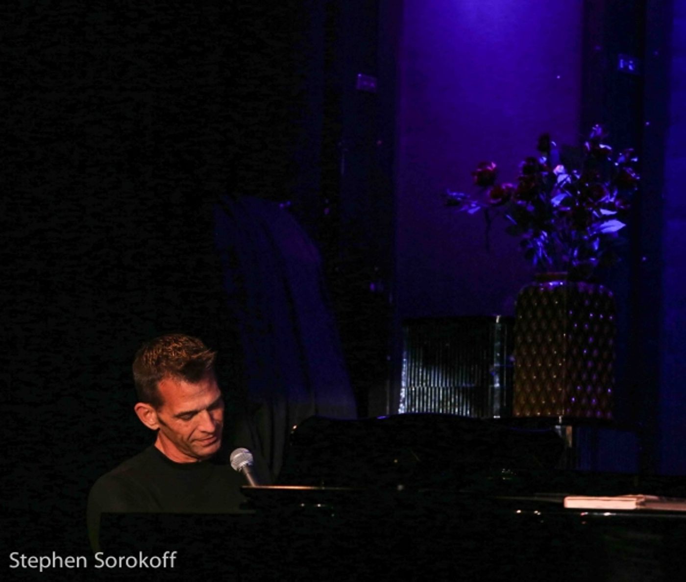 Photo Coverage: Charles Busch Plays Helsinki Hudson  Image