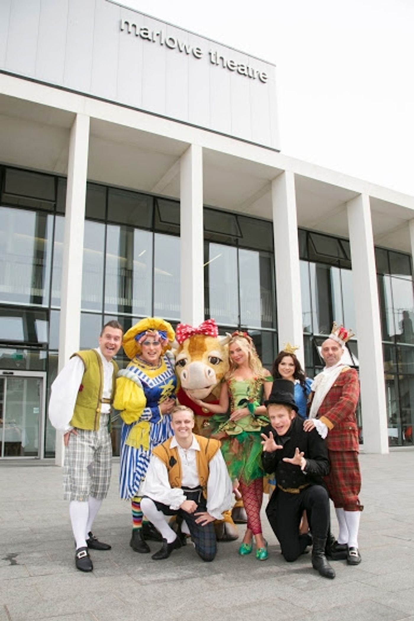 Photo Coverage: TV Star Samantha Womack Helps Launch JACK AND THE BEANSTALK Panto at Marlow Theatre  Image