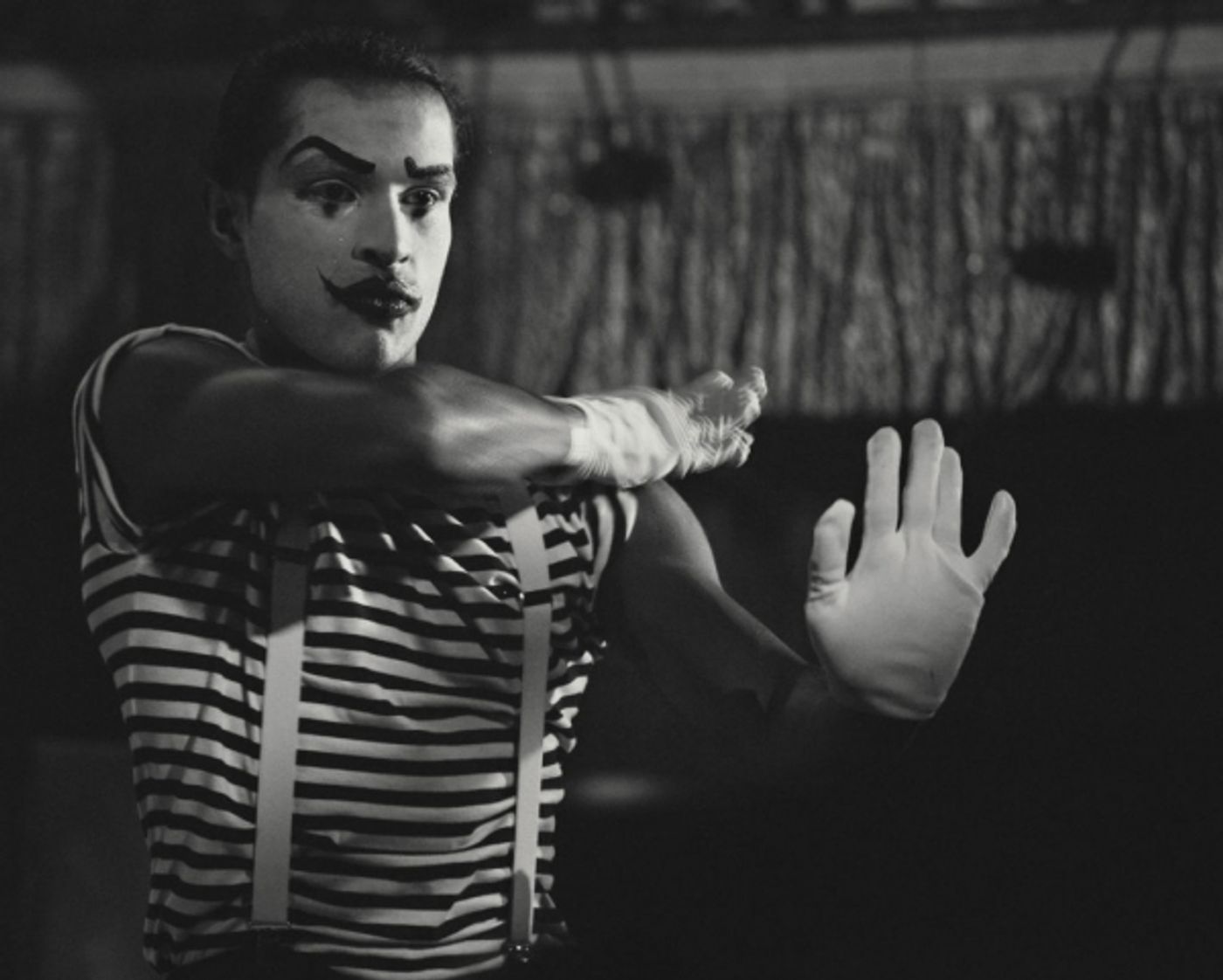 Photo Flash: First Look at WEST END BARES - All the Shots Image