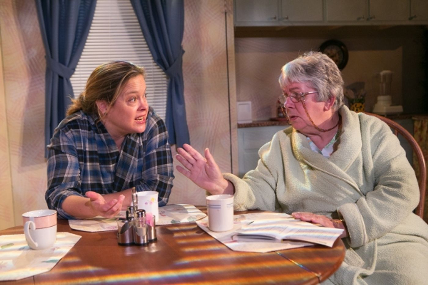 Photo Flash: Deep Dish Theater's GOOD PEOPLE, Now Playing Through 9/14  Image