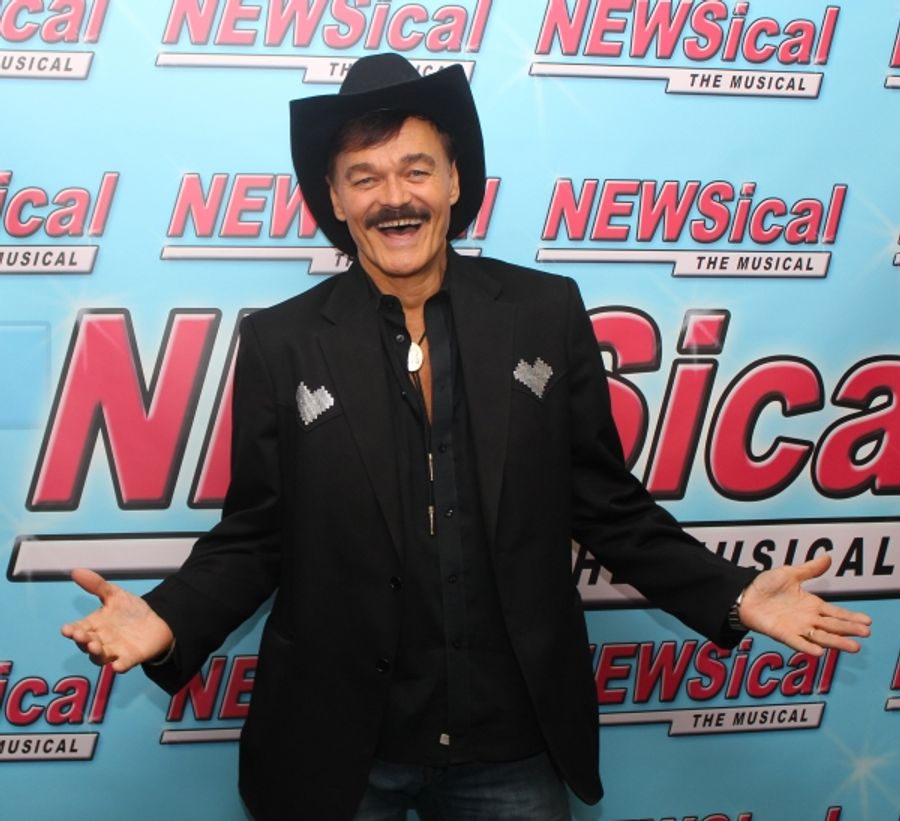Photo Coverage: La Toya Jackson Joins Cast of NEWSICAL! Image