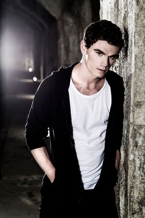 Jay Armstrong Johnson Photo