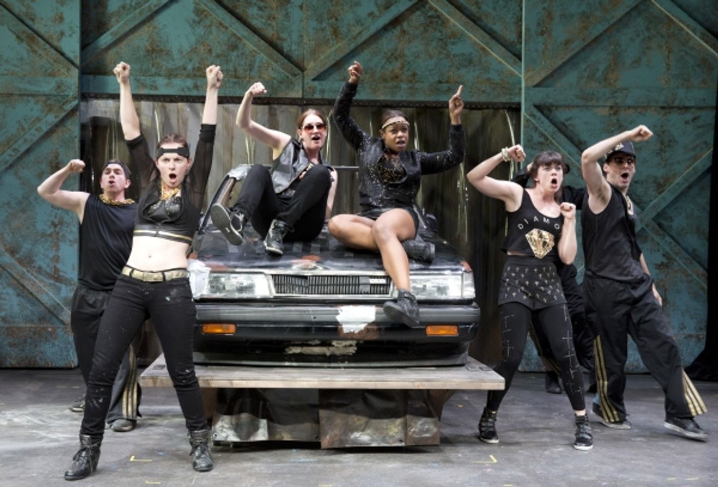 Photo Flash: First Look at MR. BURNS at Playwrights Horizons  Image