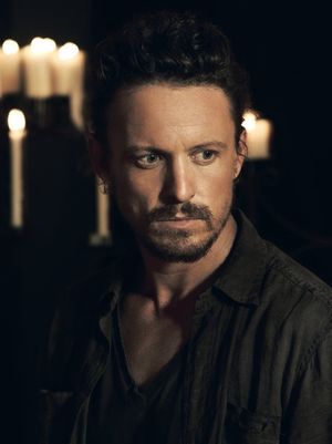 David Lyons as Gen. Sebastian Monroe Photo