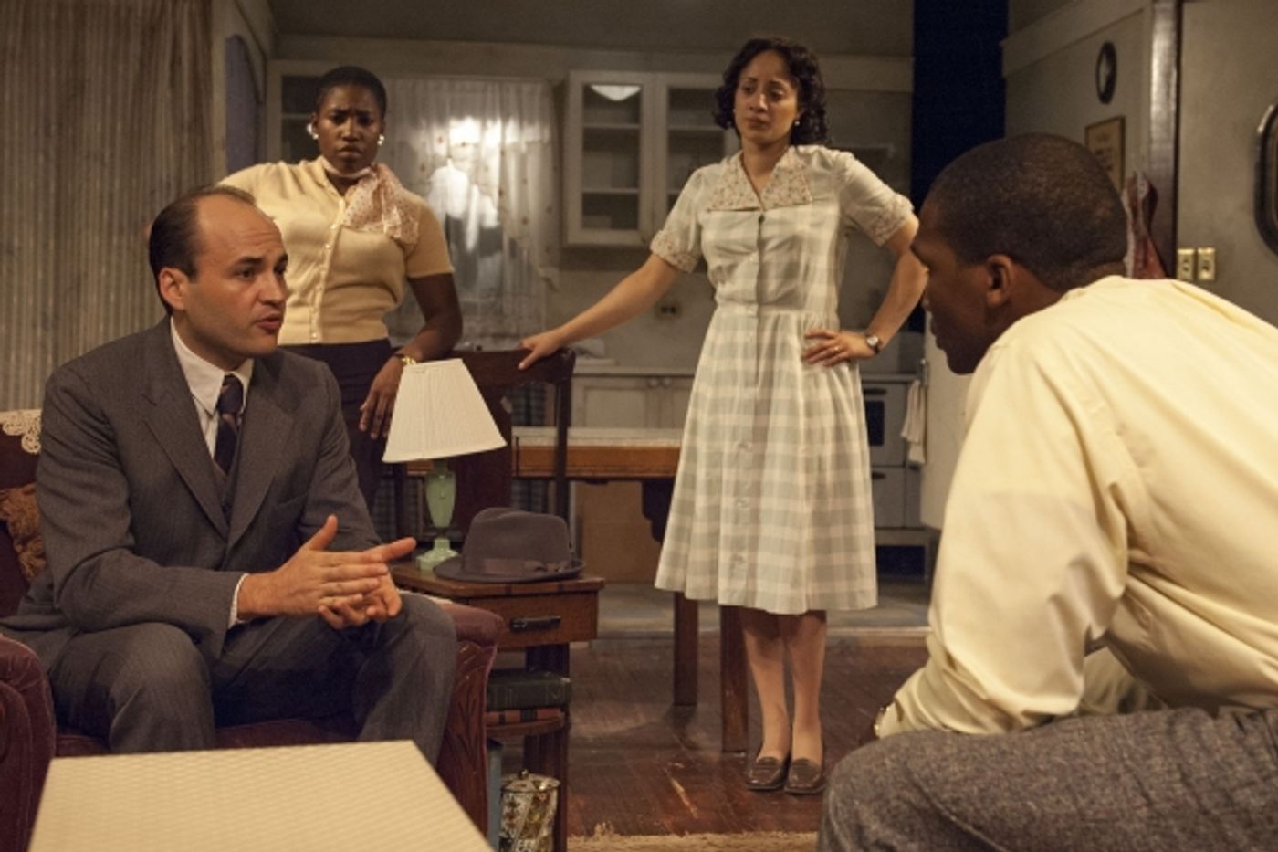 Photo Flash: First Look at TimeLine Theatre's A RAISIN IN THE SUN  Image