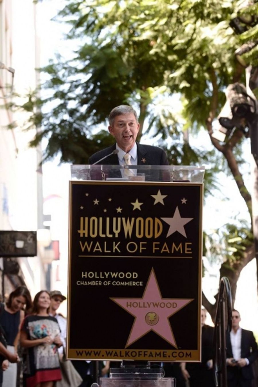 Photo Flash: GLEE's Jane Lynch Receives Star on Hollywood Walk of Fame  Image