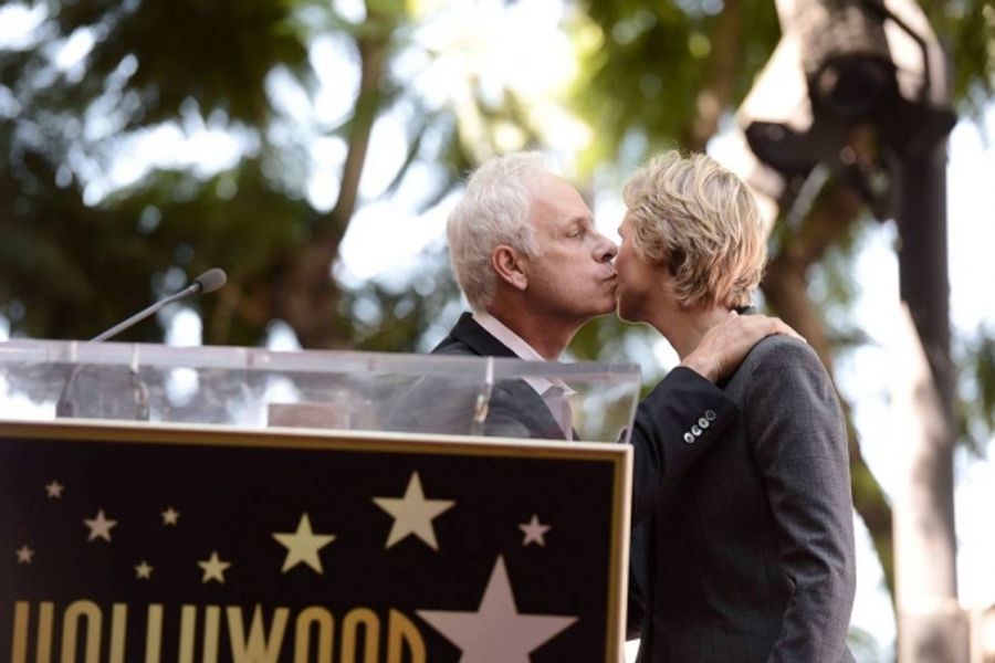 Photo Flash: GLEE's Jane Lynch Receives Star on Hollywood Walk of Fame  Image